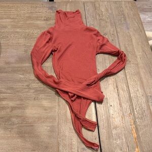 Vici Terracotta Ribbed Turtleneck